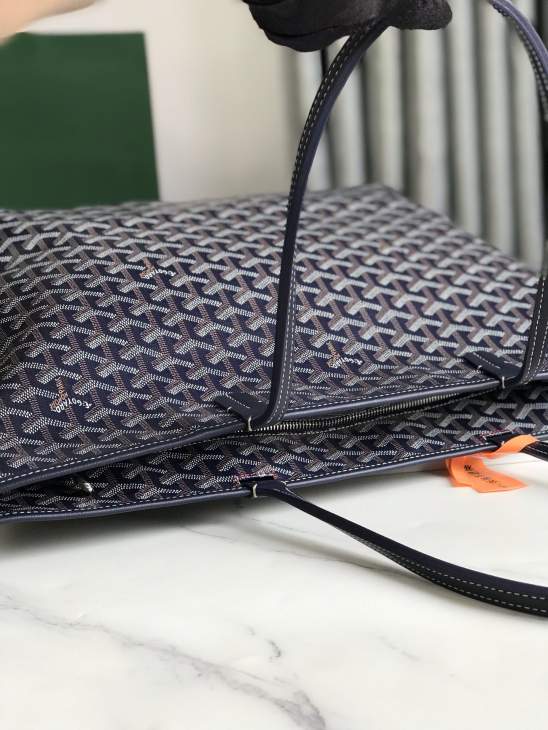 Picture of Goyard Handbags _SKUfw242322624fw